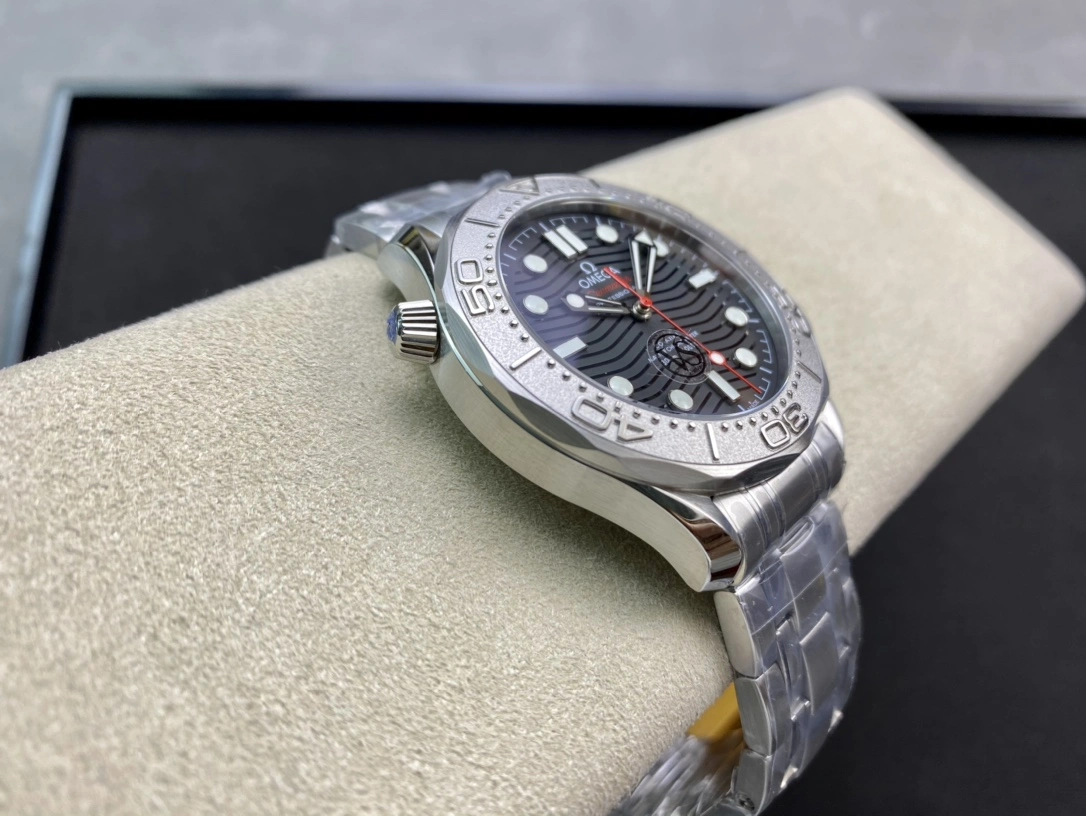 Durable CBD Factory Omega Seamaster Diver 300M “Nekton Edition” 42mm Black Wave Dial Titanium Bezel Stainless Steel Bracelet (210.30.42.20.01.002) 1:1 Super Clone – DD8806 Movement 238